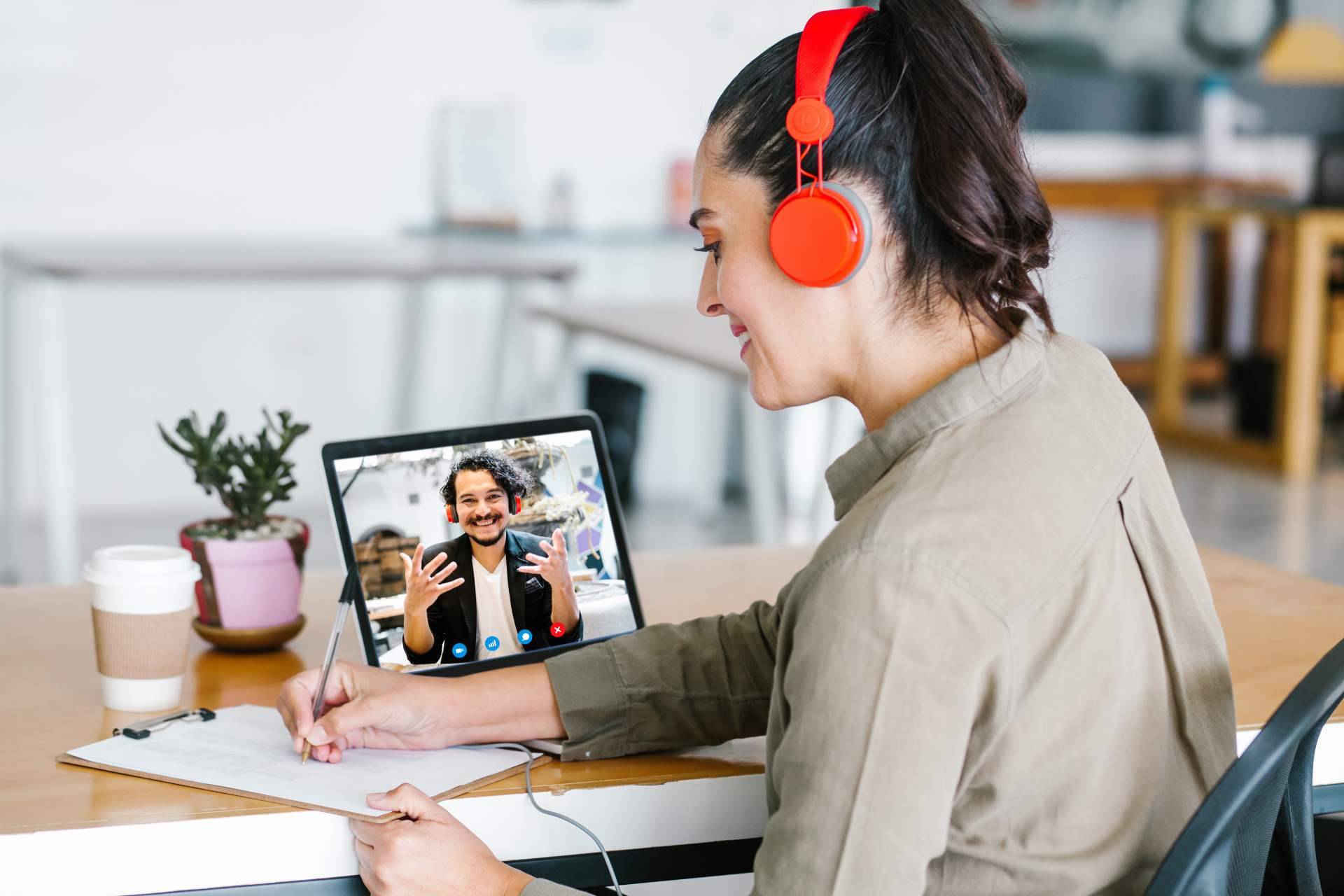 La educación virtual; Pilar estratégico para el desarrollo global